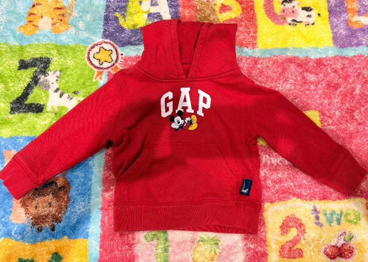 GAP Kids Red Mickey Mouse Sweater – Size 2T