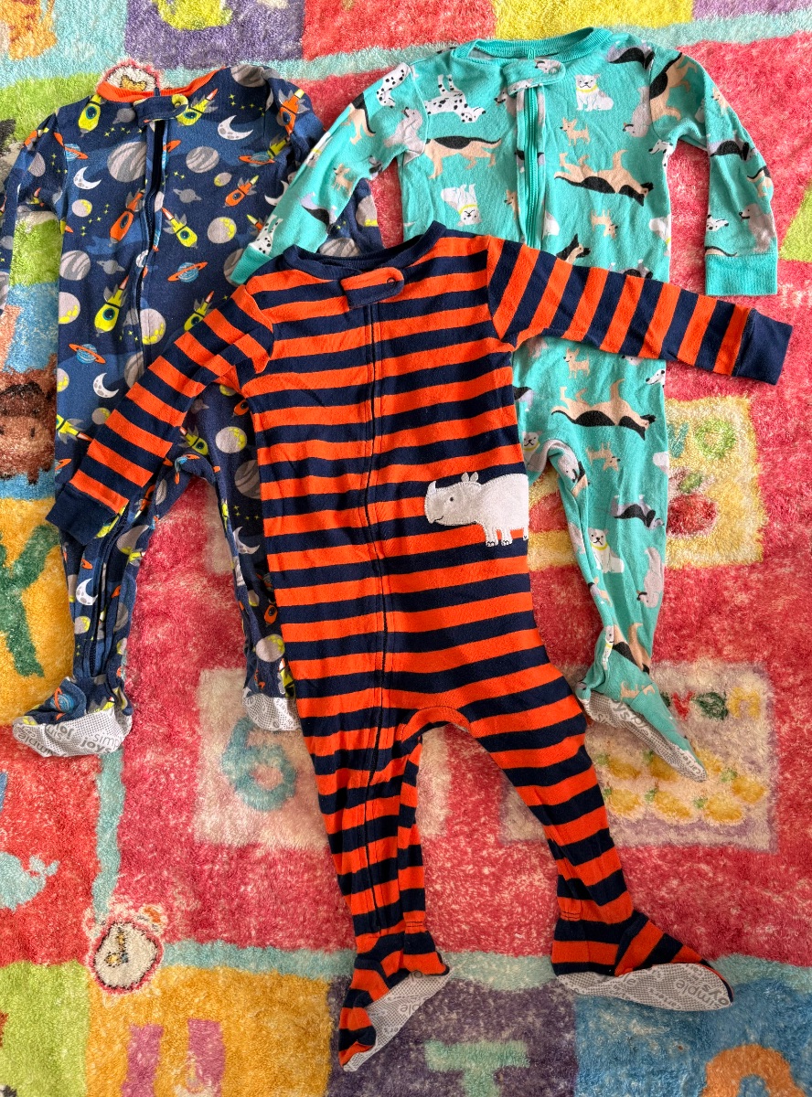 Pijamas Carter’s 12 Meses – Pack de 3