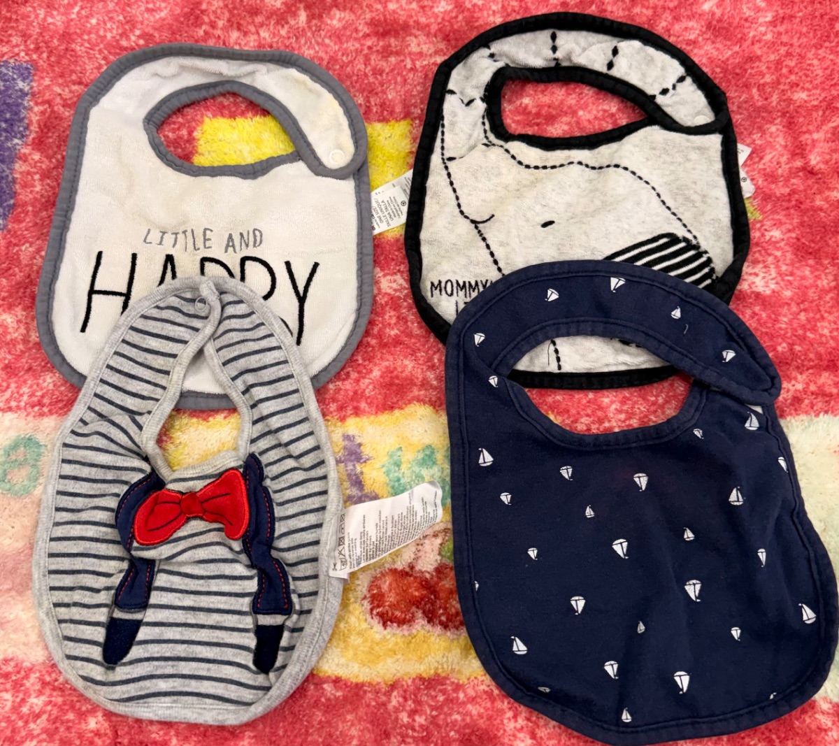 Set of 4 baby bibs