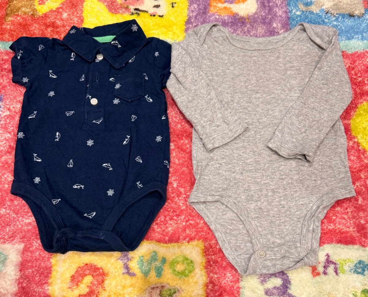 Carter’s Baby Bodysuits Set 6 Months