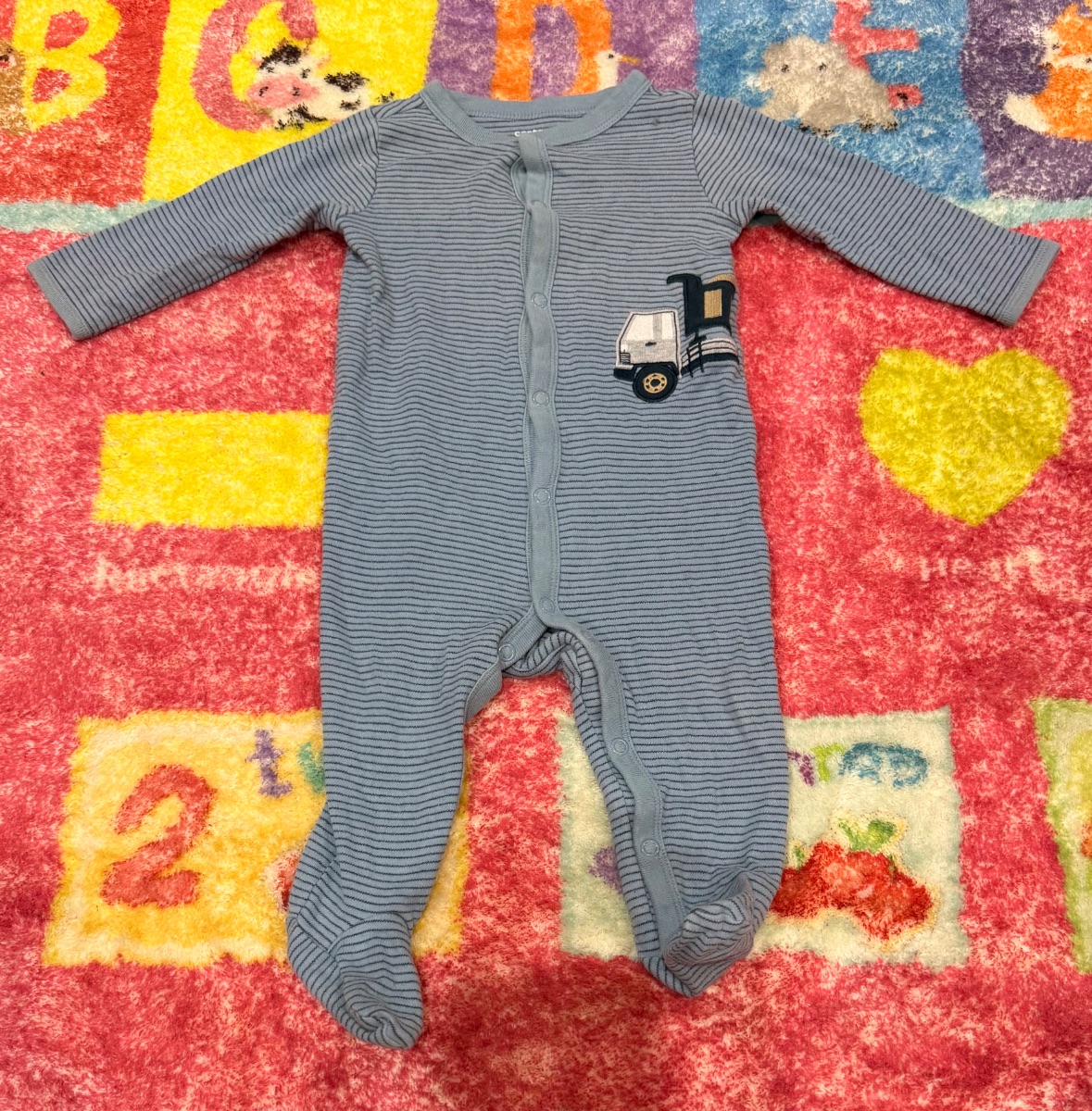 Carter’s Footed Sleeper – 6 Months