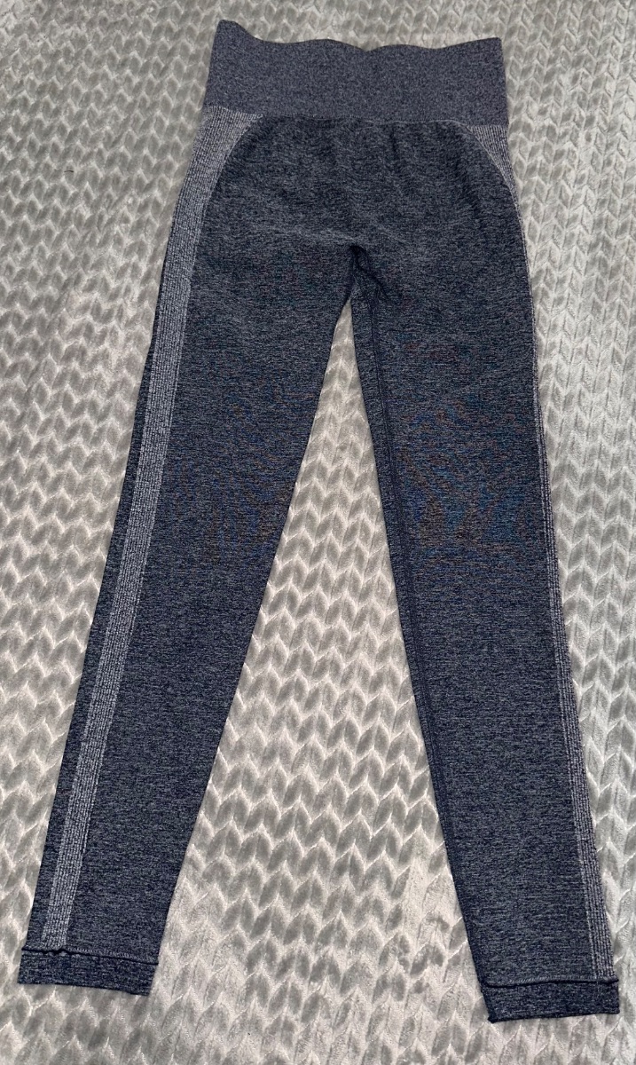 Women’s Gray Seamless Leggings – High Waist – Size Small – Athletic/Yoga