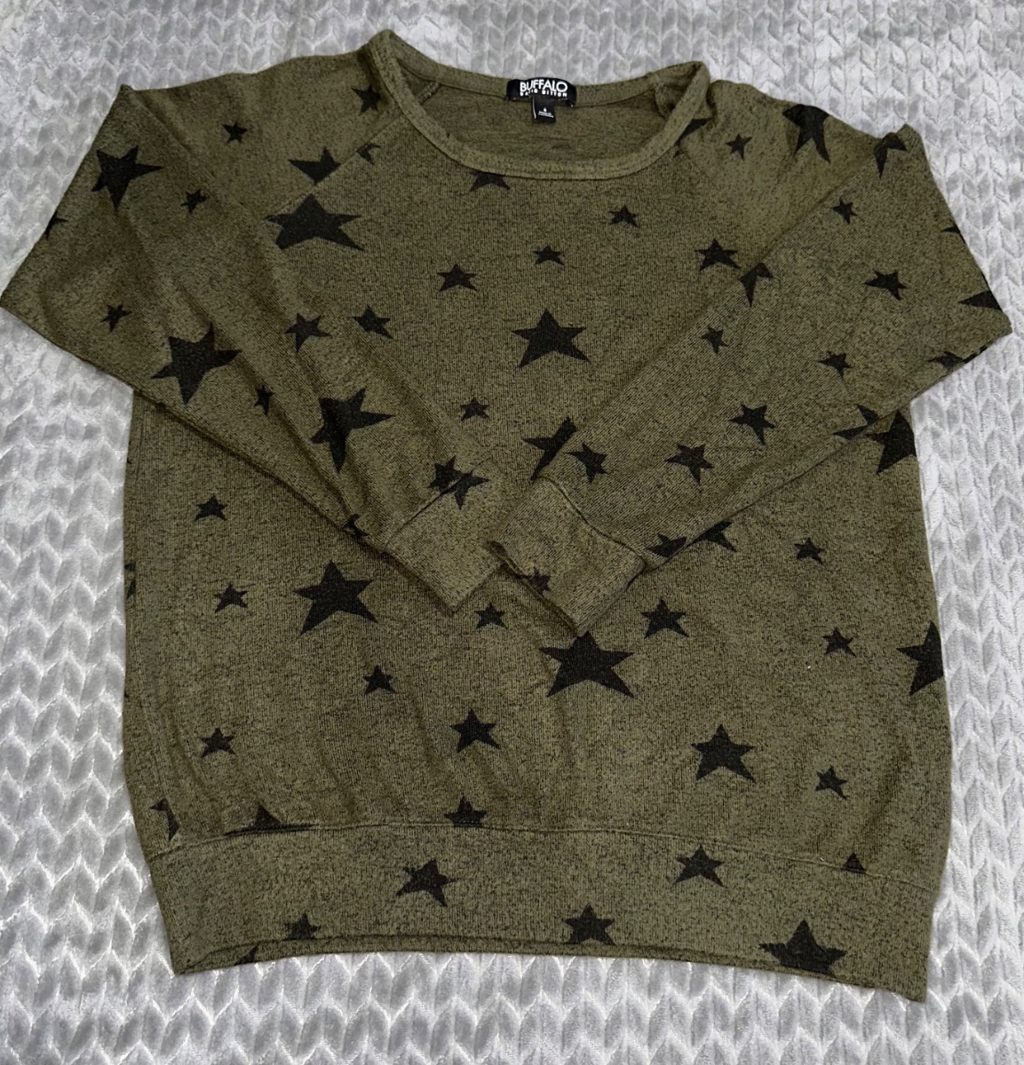 Women’s Olive Green Star Print Sweater – Size Small