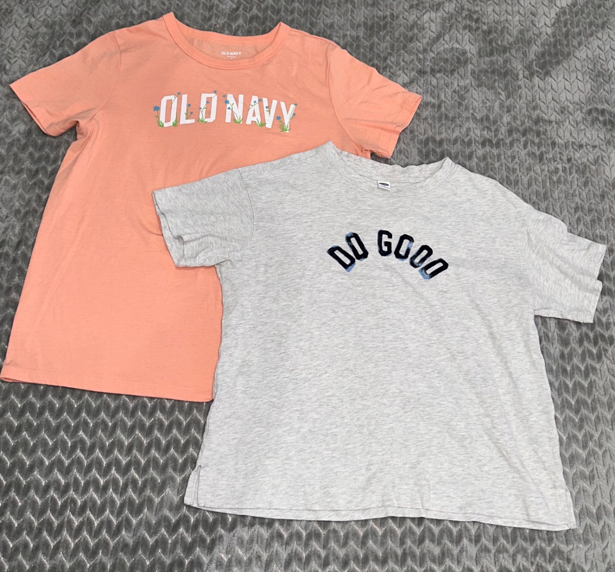 Old Navy Women’s T-Shirt Bundle (2 Pieces)