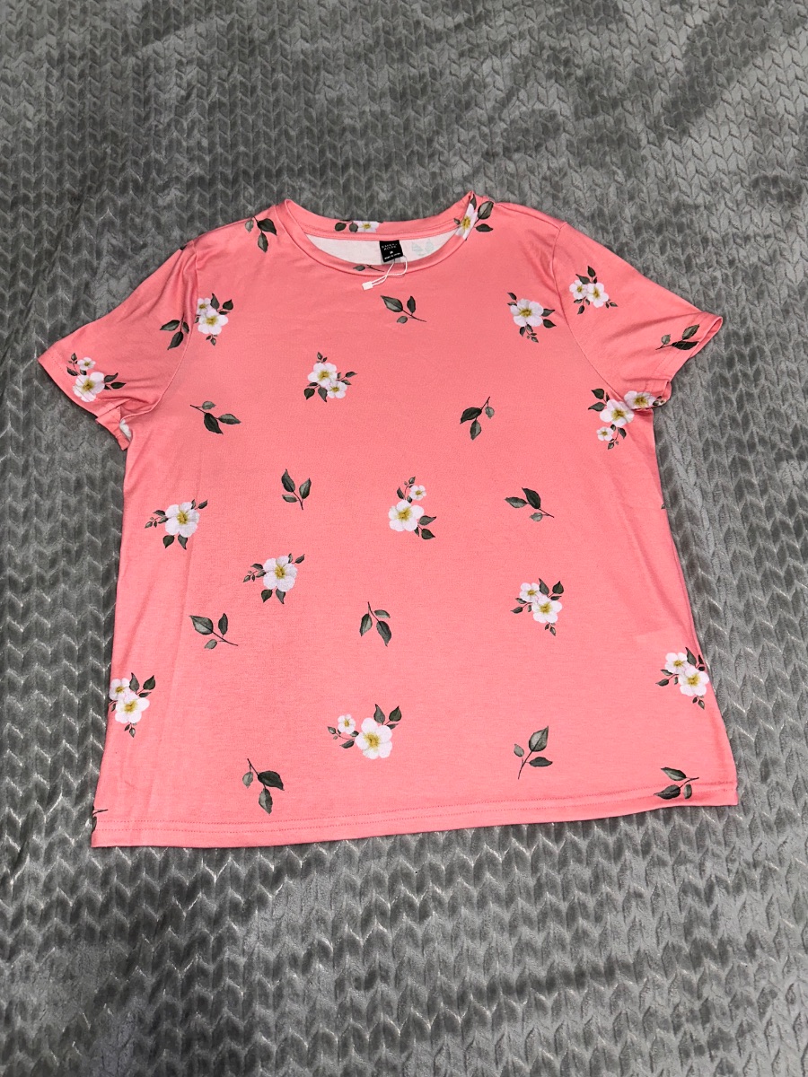 Women’s Pink Floral T-Shirt – Size Medium