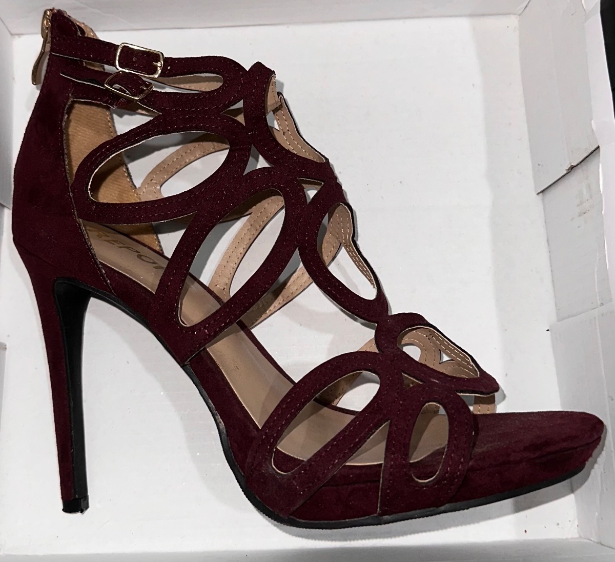 Women’s Dress Heels (Size 8)