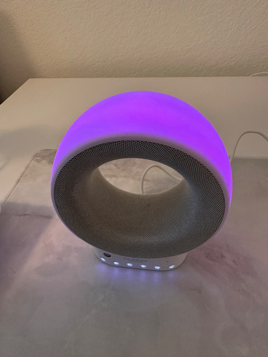 Hubble Connected Eclipse Smart Wi-Fi Audio Monitor and Soother Machine with 7-Colour Night Light and Bluetooth Speaker, Preloaded Soothing Sounds, White Noise, Story, White