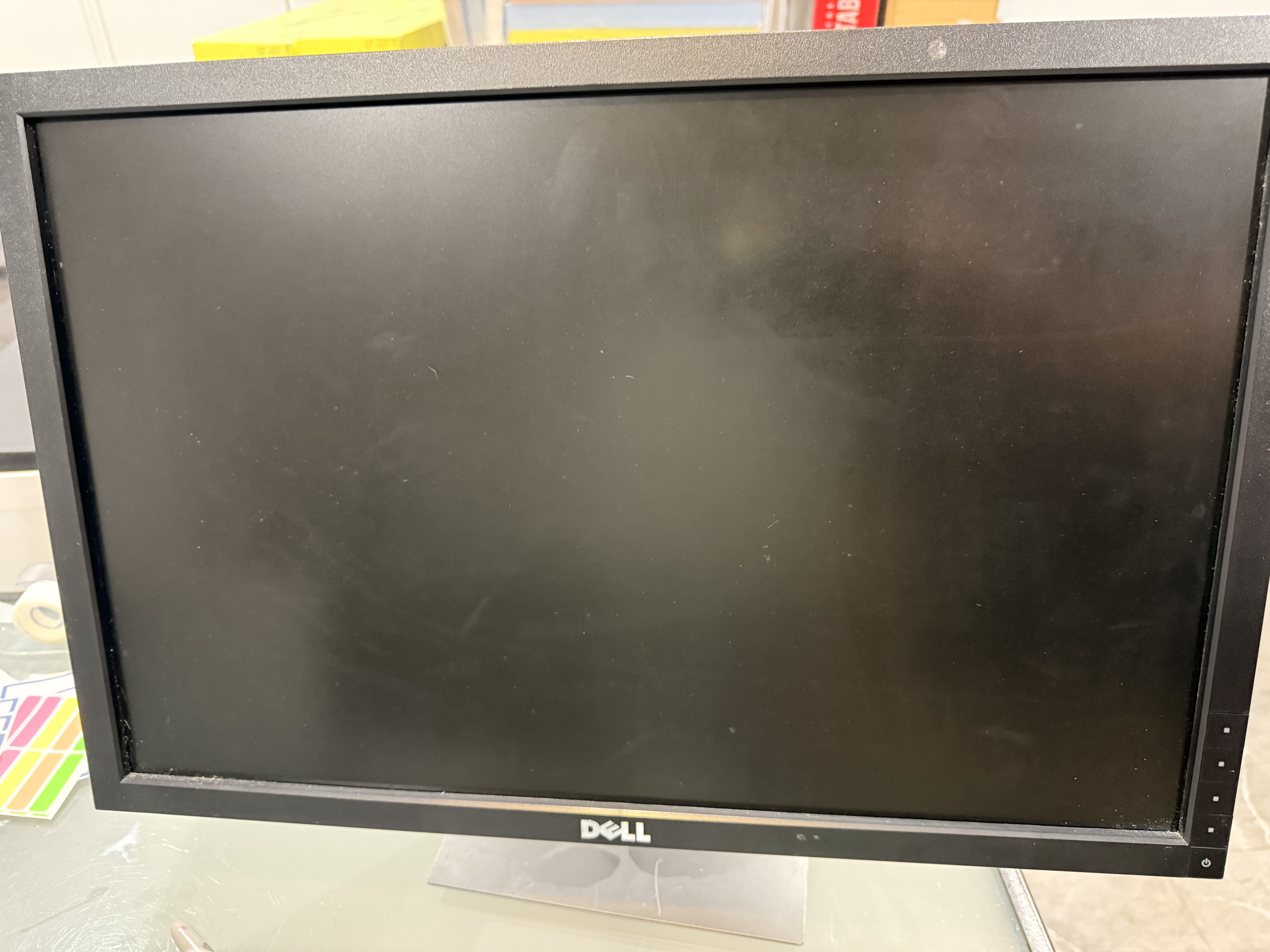 Monitor Dell 24 Inch, DVI-D and VGA Connector